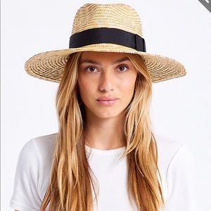 Straw beach hat
